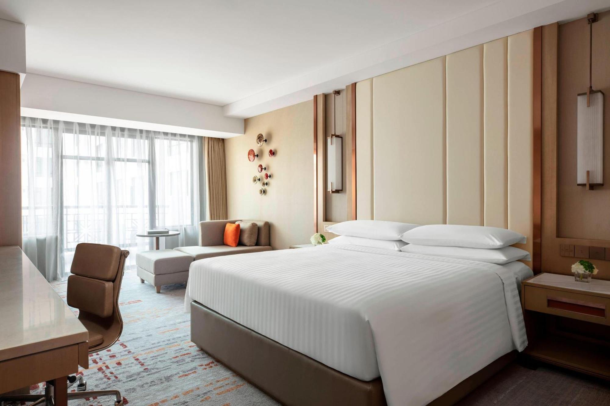 Shanghai Marriott Hotel Hongqiao Экстерьер фото