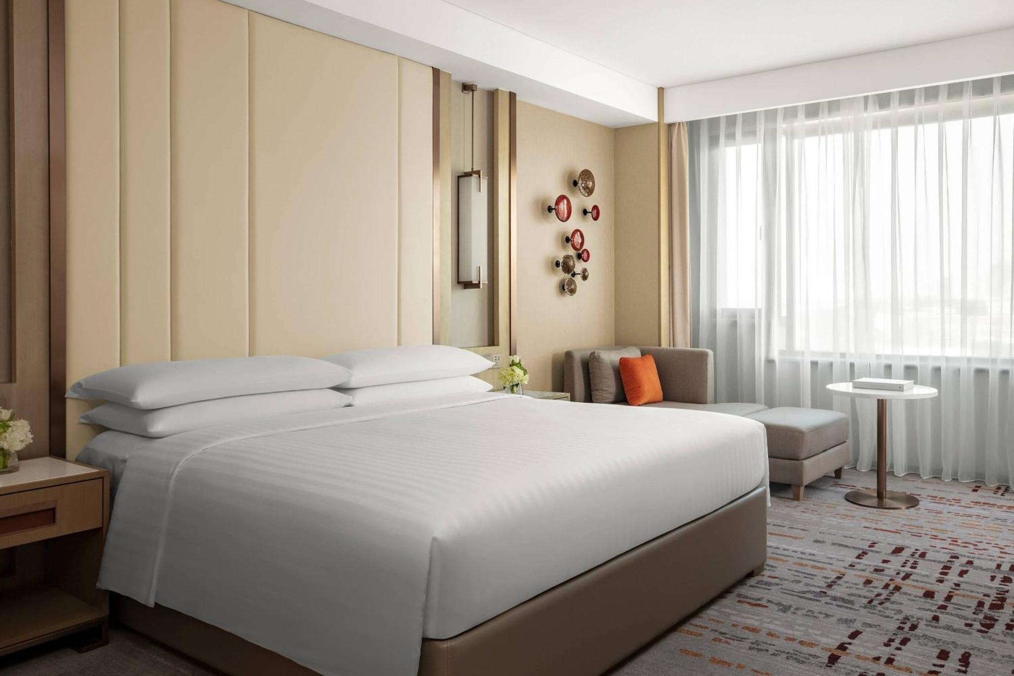 Shanghai Marriott Hotel Hongqiao Экстерьер фото