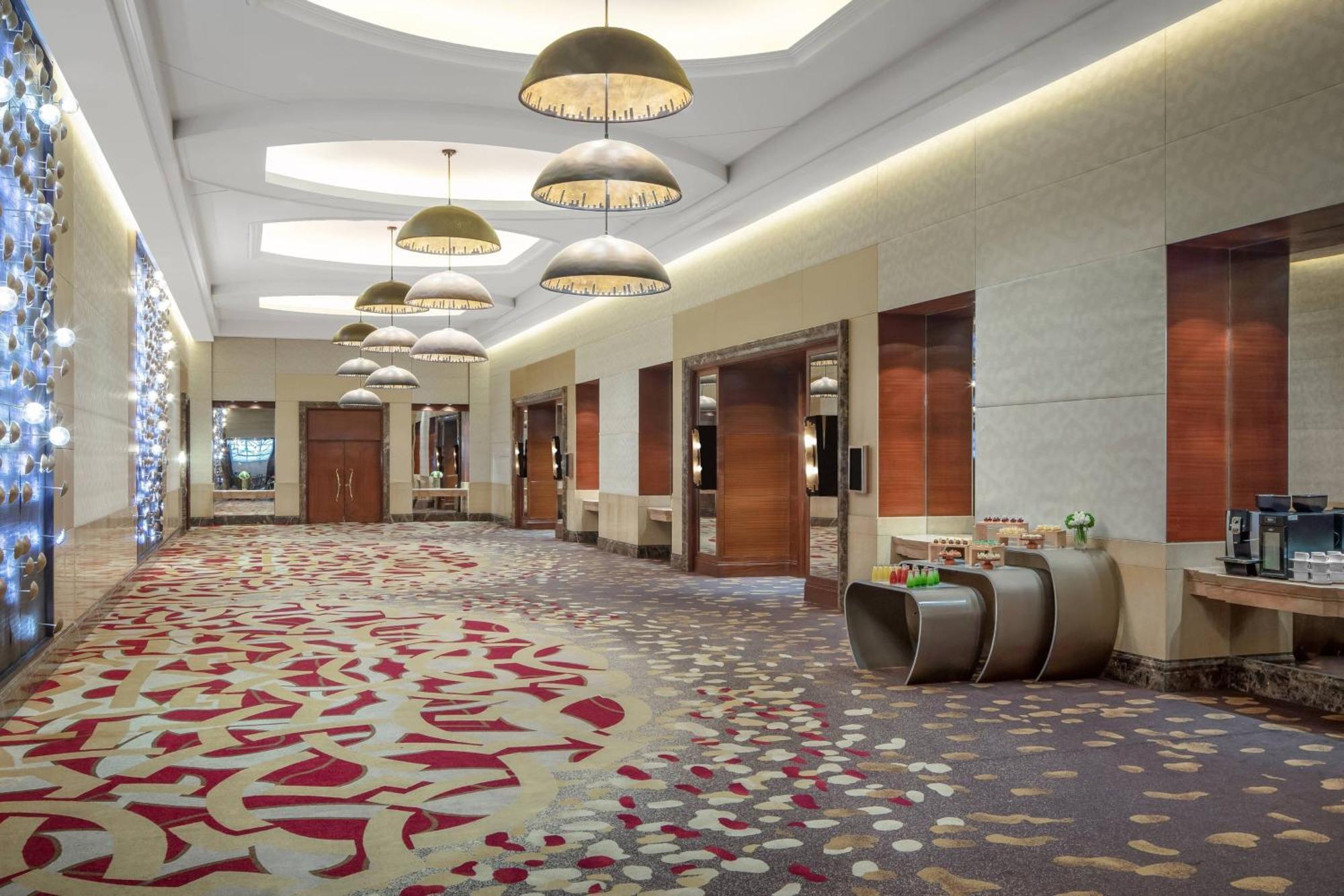 Shanghai Marriott Hotel Hongqiao Экстерьер фото